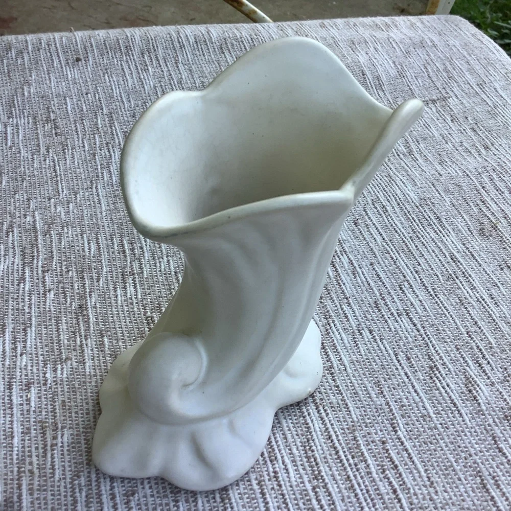Vintage Set 3 White Weller Cornucopia Vases Vintage Pottery